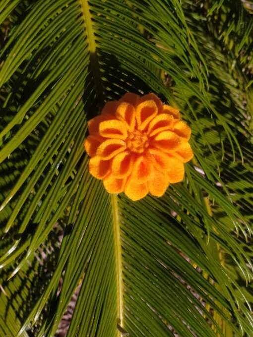 Broche en feutrine - Dahlia – Image 4