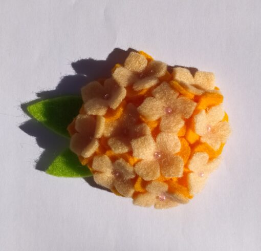 Broche en feutrine - Hortensia – Image 4