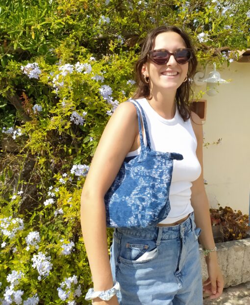 Sac à main en batik javanais, cousu en Provence – Image 4