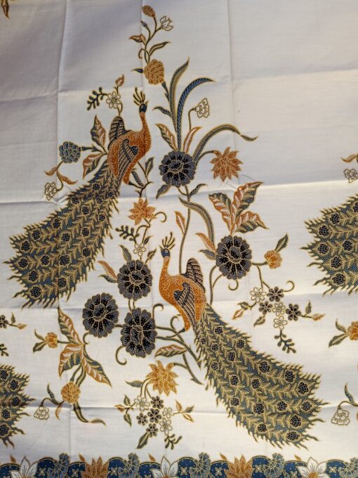 Batik Print - Paons bleus indigo sur fond écru – Image 5