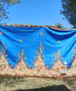 Alternative view of Batik Print – Grands bouquets sur fond bleu