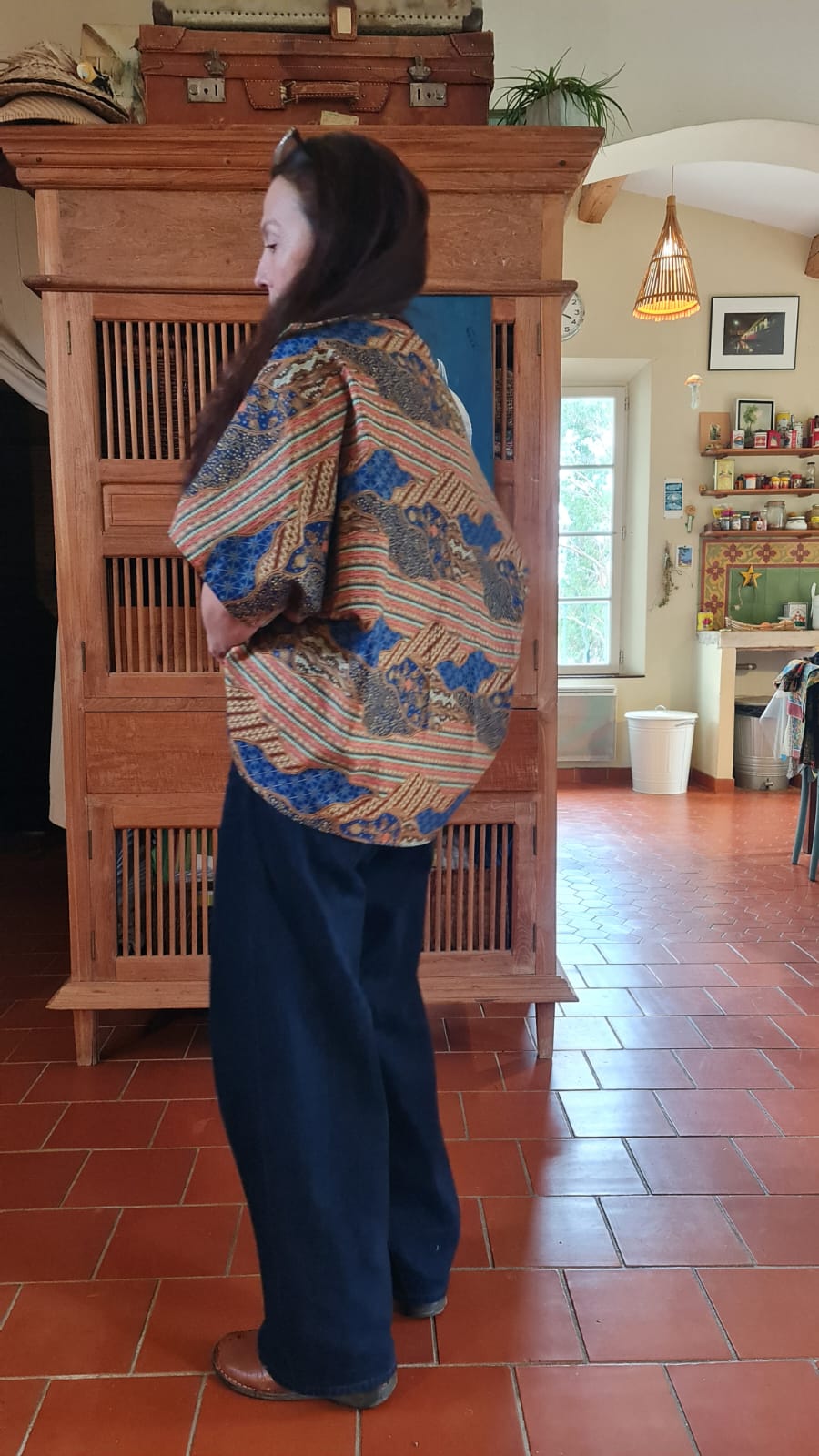 Veste Boléro Sayap - Batik Print, réversible – Image 2