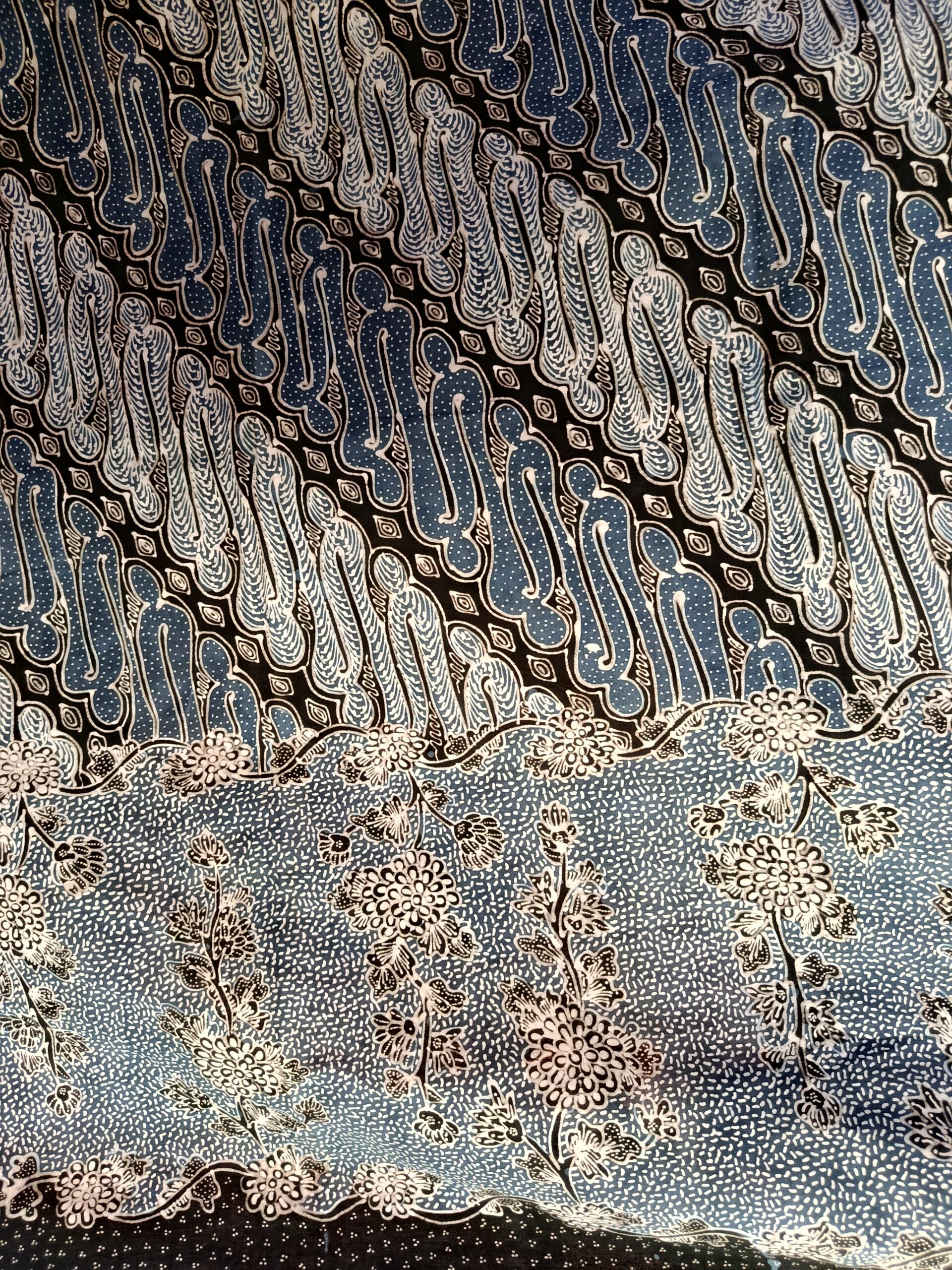 Batik Tulis - Motif Parang, couleurs végétales – Image 5