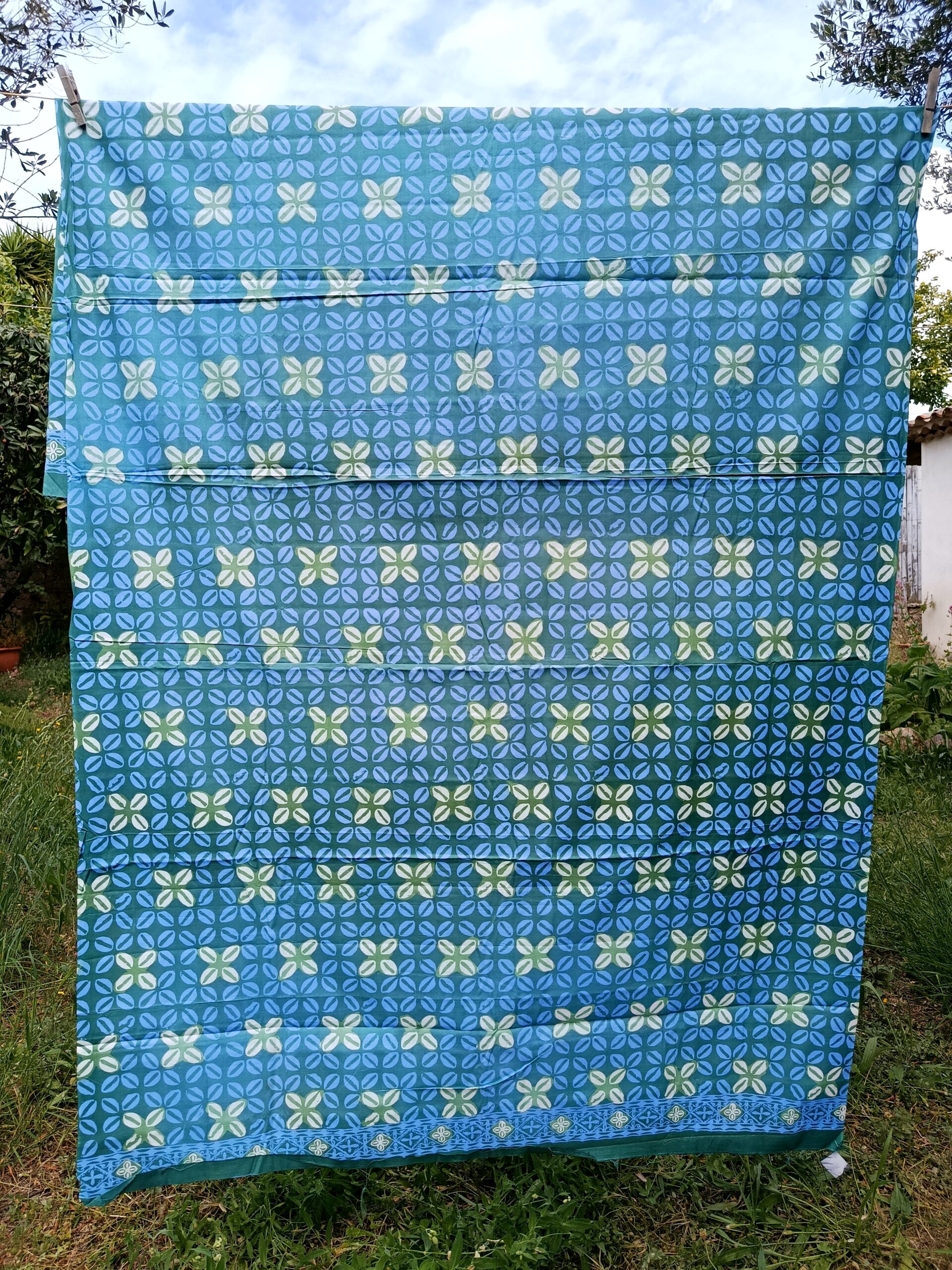 Batik Cap - Motif Kawung bleu, céladon – Image 2