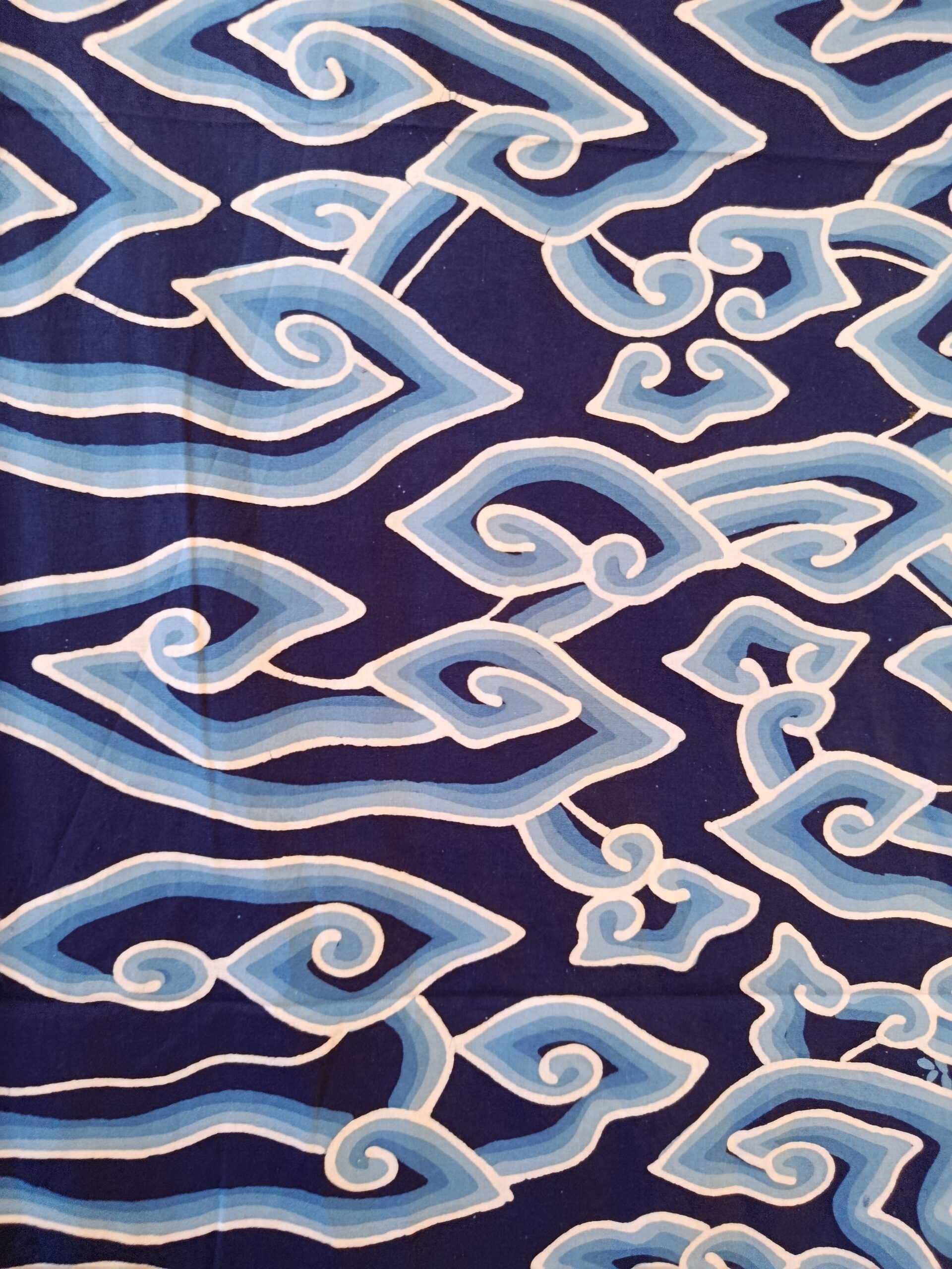 Batik Tulis - Megamendung bleu - nuage et et pluie – Image 3